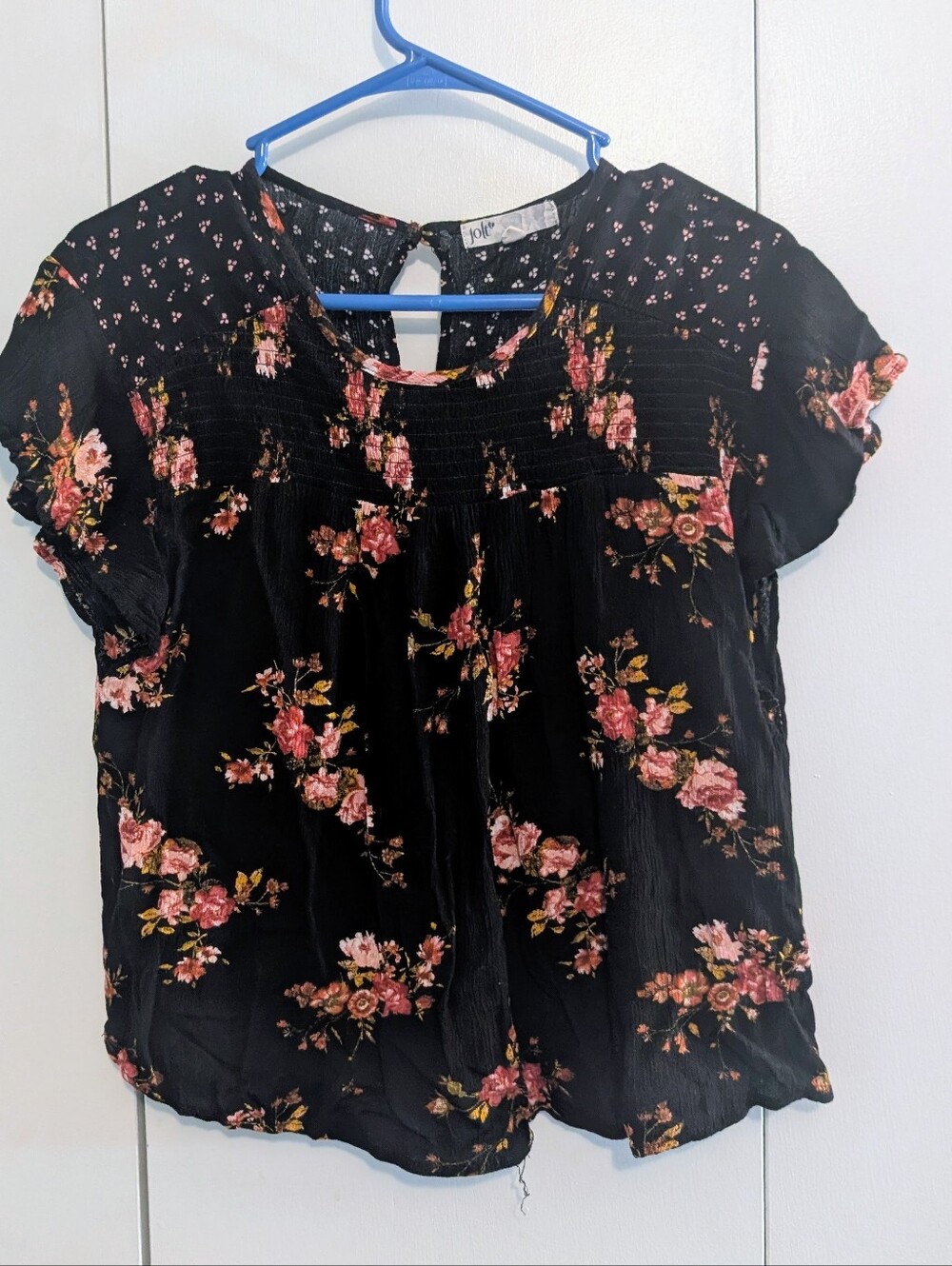Jolt Black Floral Short Sleeve Smocked Yoke Blouse